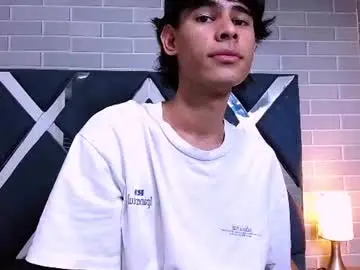 Chaturbate Sex Chat of kevinbrooks_