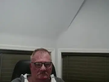 Chaturbate Adult Video Chat of oldguybigd