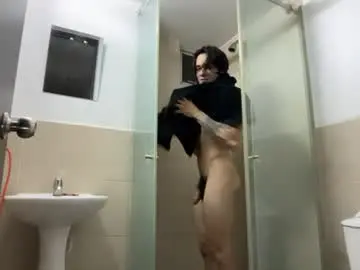 Chaturbate Live Sex Cam of mr_freed