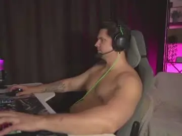 Chaturbate Live Sex of rus_adventure