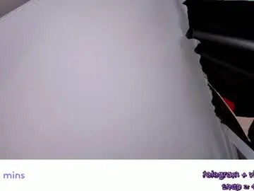 Chaturbate Live Sex of vivian_qwerty