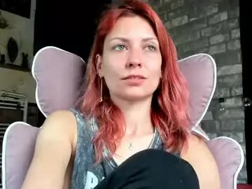Chaturbate Adult Webcams of karoline121