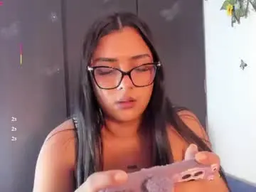 Chaturbate Free Live Porn of mensia_hernandez