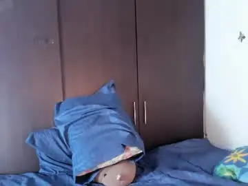 Chaturbate Sex Cam of mensia_hernandez