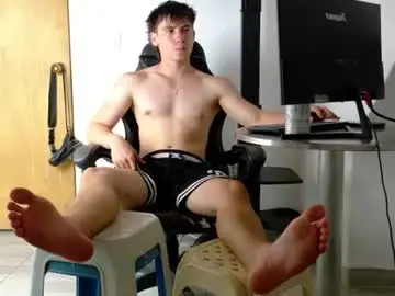 Chaturbate Watch Live Sex Cams of harry_brown2324