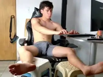 Chaturbate Adult Video Chat of harry_brown2324