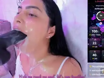 Chaturbate Watch Live Sex Cams of evelinn_belen