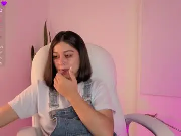 Chaturbate Live Porn of natalia_andrea_2804