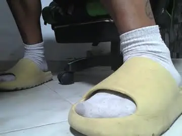 Chaturbate Sex Chat of srfindomfeet_
