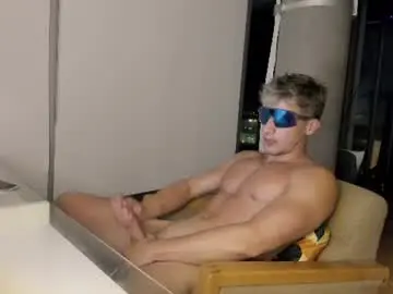 Chaturbate Free Live Porn of juniormadison69