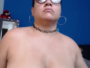Chaturbate Live Sex Cam of glennddastar