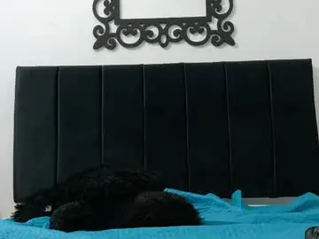 Chaturbate Free Porn Cam of pinkqueen23