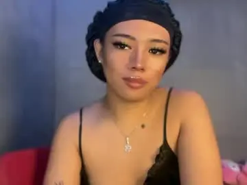 Chaturbate Live Sex Cam of trexie_fucks15