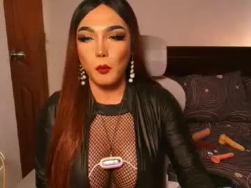 Chaturbate Free Live Porn of versatilepatty