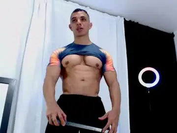 Chaturbate Live Sex of antonywebb94