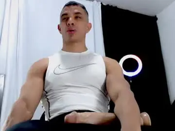 Chaturbate Free Live Porn of antonywebb94