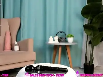 Chaturbate Live Sex Cam of lana_lee_