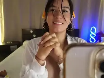 Chaturbate Free Live Porn of ammy_larson_18