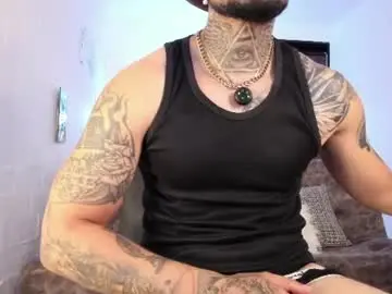Chaturbate Live Porn of _emilio_escobar