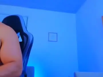 Chaturbate Live Sex of esteban_de_louise