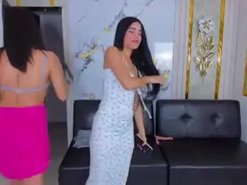 Chaturbate Live Porn of golden_girl_house