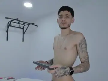 Chaturbate Watch Live Sex Cams of estivenvel