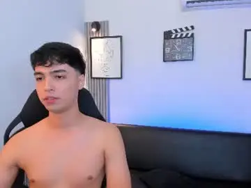 Chaturbate Live Sex Cam of interracial_wallen