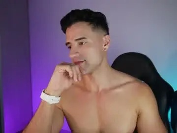 Chaturbate Free Porn Cam of krops_