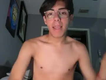 Chaturbate Live Sex Cam of candlesboy