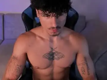 Chaturbate Free Porn Cam of thomas_fit1