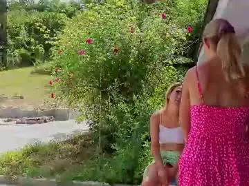 Chaturbate Live Sex Cam of danamily