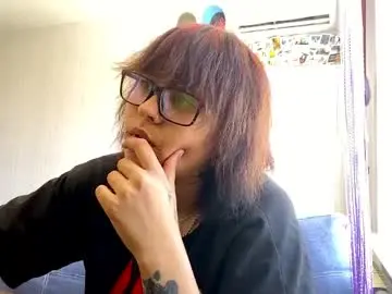 Chaturbate Live Sex Cam of romeliaholterman