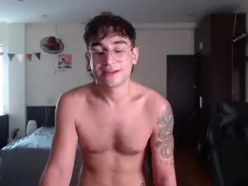 Chaturbate Sex Cam of steveoceanbeanhuge