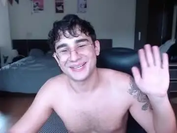 Chaturbate Watch Live Sex Cams of steveoceanbeanhuge