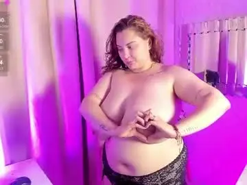Chaturbate Live Sex Cam of lunapleasure_