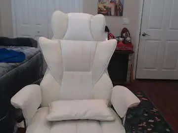 Chaturbate Live Sex of krissy2024
