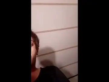 Chaturbate Sex Chat of hollywoodroxxx