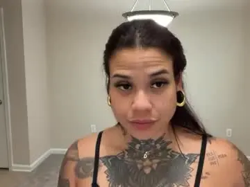 Chaturbate Sex Cam of kiki_ink69
