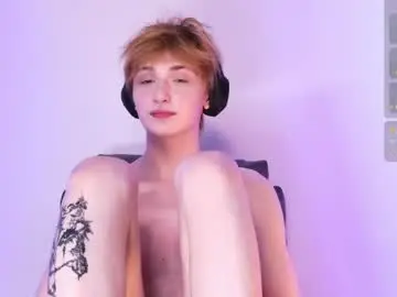 Chaturbate Live Sex Cam of kessy_white