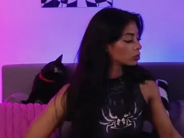 Chaturbate Free Porn Cam of violettgrey_