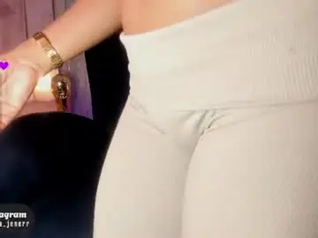 Chaturbate Adult Video Chat of agatha_jener