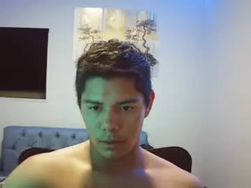 Chaturbate Live Sex Cam of klars_mood