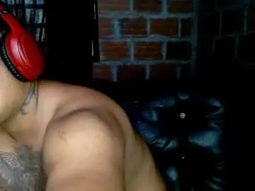 Chaturbate Adult Webcam of master_aron