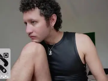Chaturbate Best live sex cam show of harry_jen