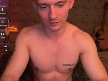 Chaturbate Live Sex Cam of marvelboy_