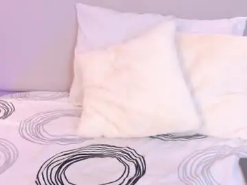 Chaturbate Live Sex Cam of naomiklarc