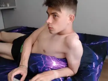 Chaturbate Nude Webcam of cute_oliver