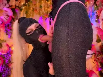 Chaturbate Watch Live Sex Cams of spicysluts