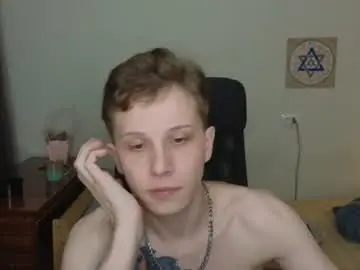 Chaturbate Live Sex Cam of artycropp