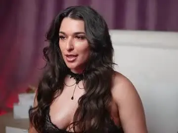 Chaturbate Nude Webcam of emmadallas